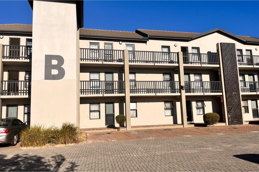 2 Bedroom Property for Sale in Parklands East Western Cape